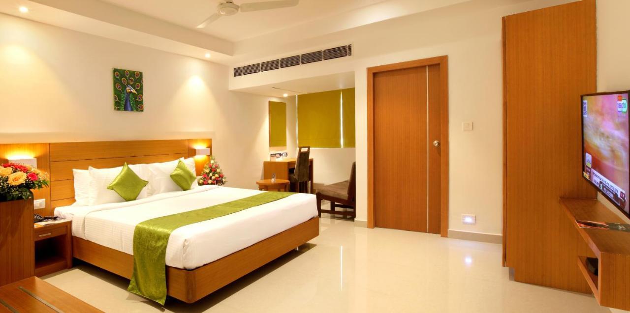 Hotel Apsara Shoranur Exterior foto